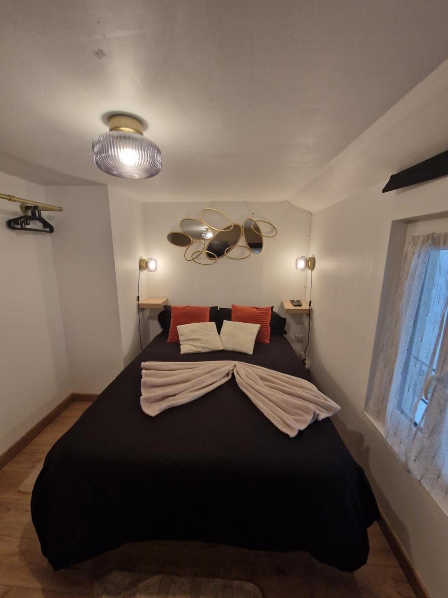 Apartmán Le Petit Triplex Des Carmelites -Coeur Historique Rouen Exteriér fotografie